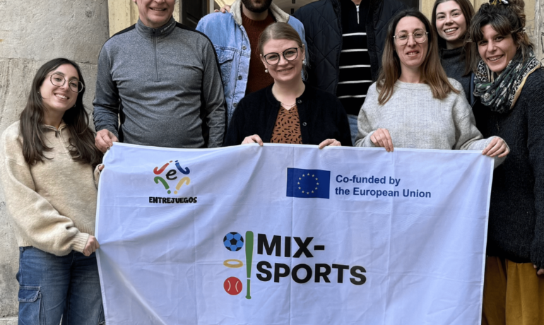 Nyitó találkozó – MIX SPORTS